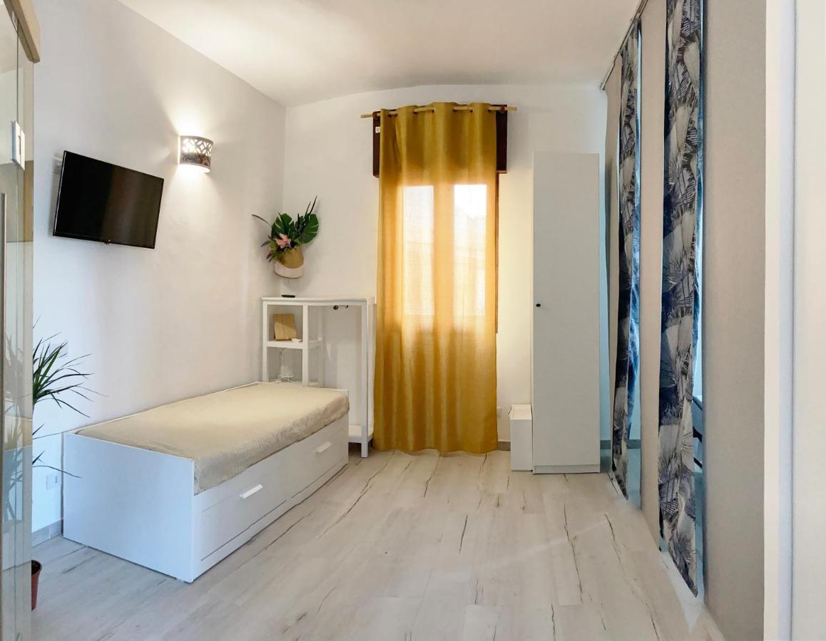 Noemi Holiday House Agnone Bagni Exterior foto