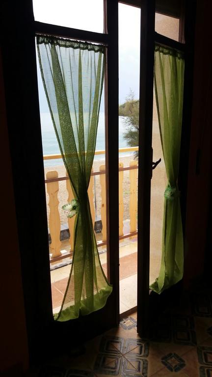 Noemi Holiday House Agnone Bagni Exterior foto